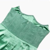 Robe bustier en satin detaile