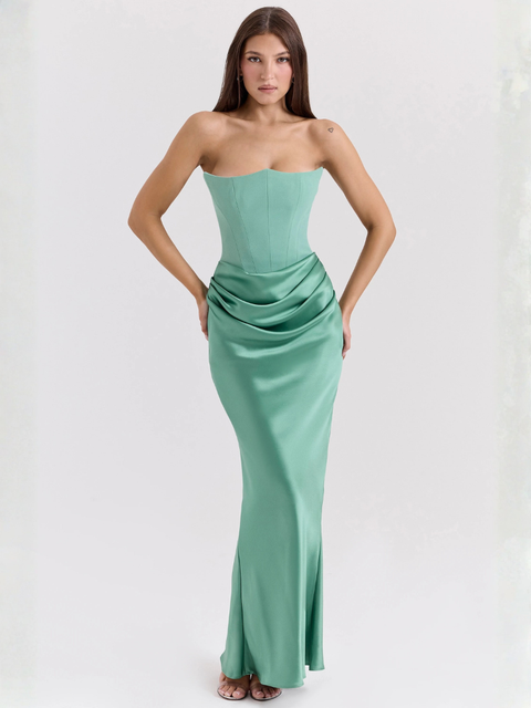Robe bustier en satin