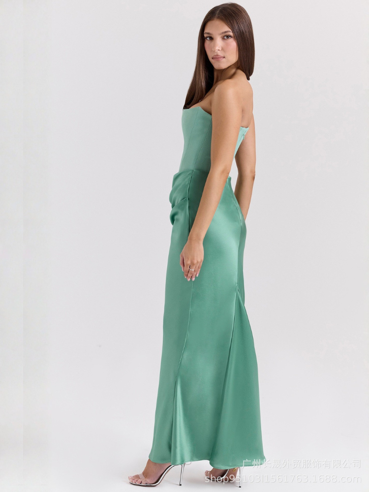 Robe bustier en satin long