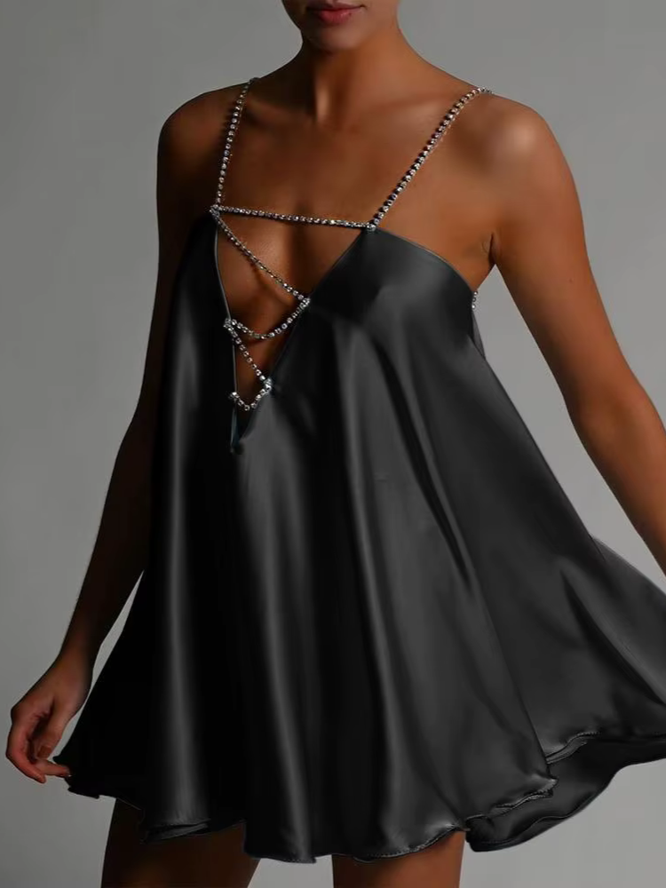 Robe courte satinée bleu ciel | noir