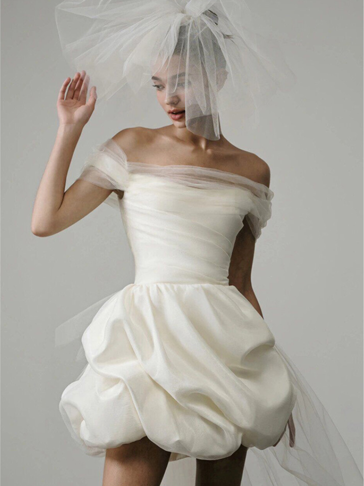 Robe de mariée courte satin