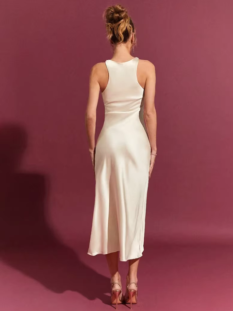 Robe satin beige dos