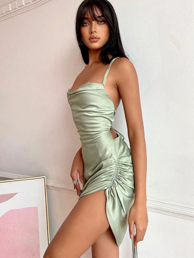 Robe satin vert sauge