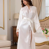 Robe de chambre longue en satin banc