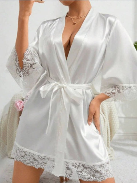 Robe de chambre satin dentelle