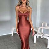 Robe longue satinée à bretelles