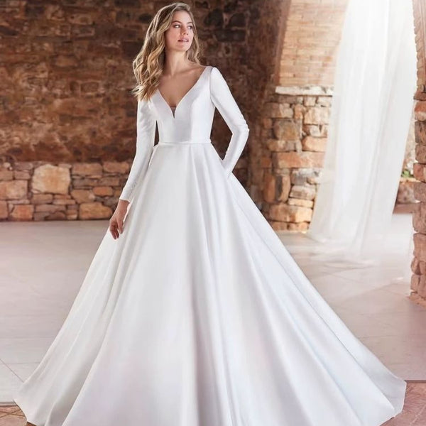 Robe mariée satin manche longue