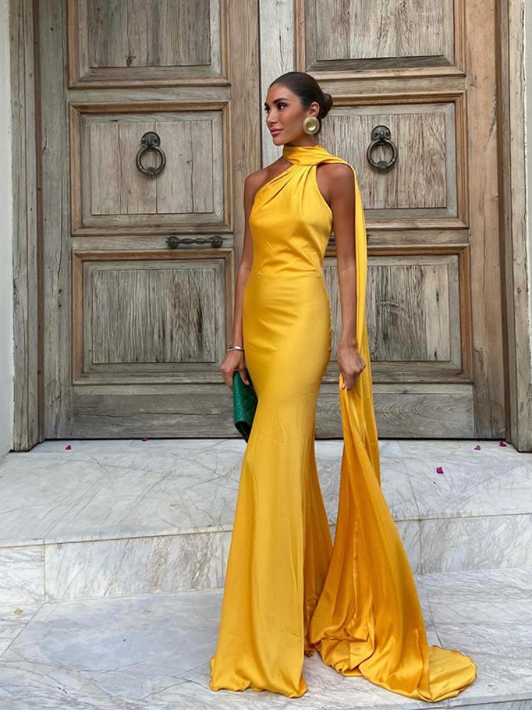 Robe satin jaune