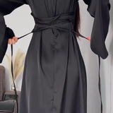 Robe satin manches longues noir