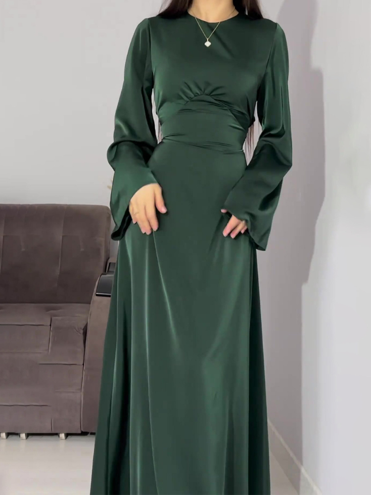 Robe satin manches longues vert