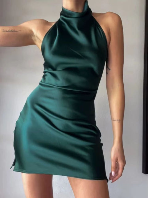 Robe verte satinée